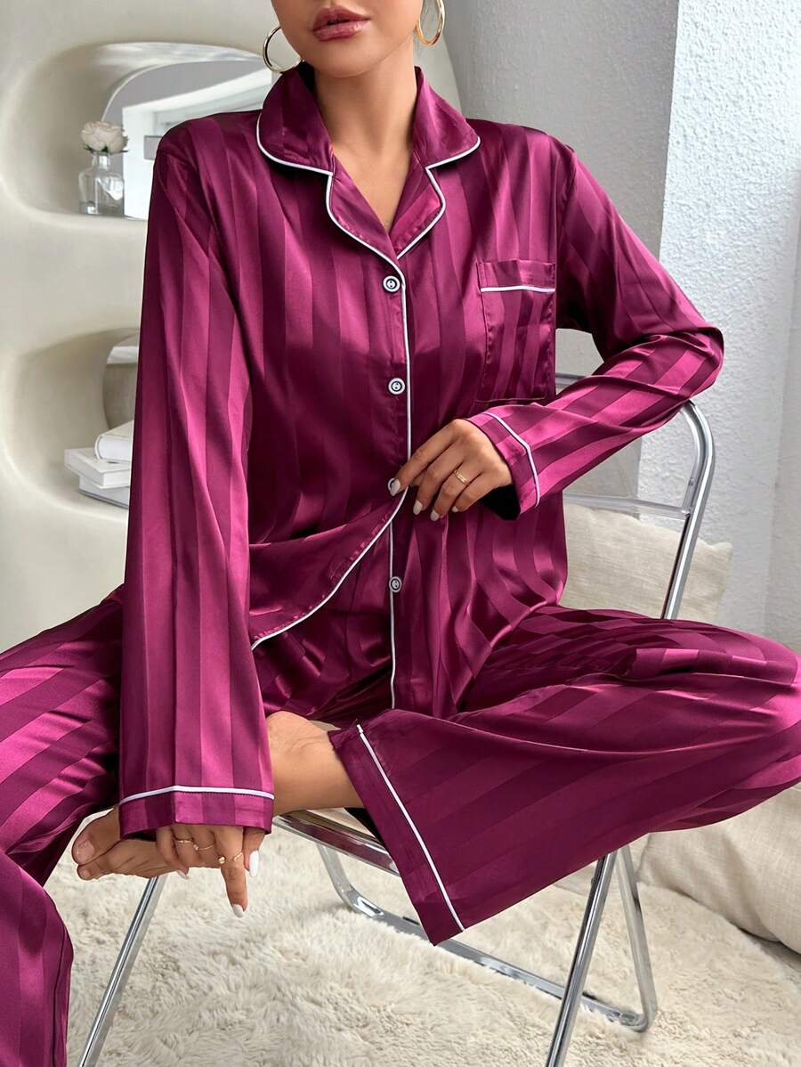 Satin Pajama Set With Contrast Stripe Print