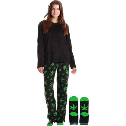 Printed Pajama Set With Matching Socks