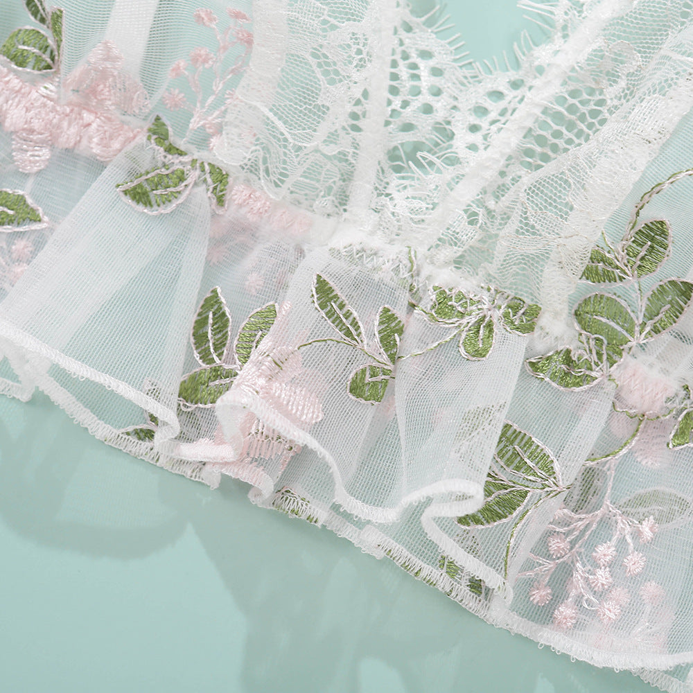 Dainty White Embroidered Flowers Two-Piece Underwear