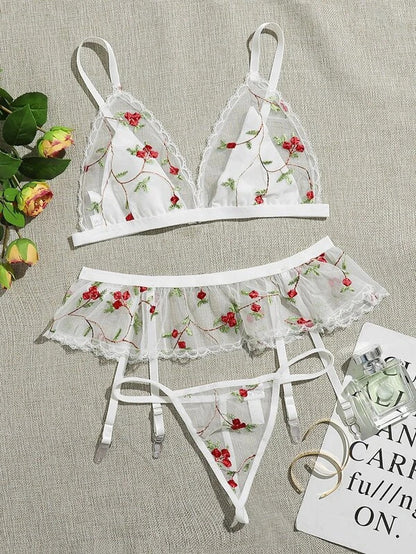 Dainty Red Embroidered Flowers Two-Piece Underwear